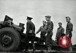 Image visiter agents latino-américain découvrez obusier 155 mm Fort Sill Oklahoma USA, 1942, de la seconde 43 séquences d'archives historiques vidéo 65675030493