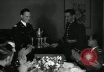 Immagine di Visita Latin American officer presso la cena negli USA United States USA, 1942, secondo 25 filmato di repertorio 65675030494