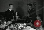 Immagine di Visita Latin American officer presso la cena negli USA United States USA, 1942, secondo 27 filmato di repertorio 65675030494
