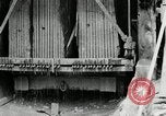 Image grès et freiner de fractionnement Ohio United States USA, 1915, de la seconde 42 séquences d'archives historiques vidéo 65675030499