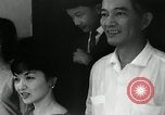 Standbild Präsident Diem und Frau Nhu Vietnam, 1963, aus Sekunde 45 historischem Filmmaterial Videoclip 65675030504