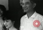 Standbild Präsident Diem und Frau Nhu Vietnam, 1963, aus Sekunde 47 historischem Filmmaterial Videoclip 65675030504