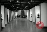 Standbild der Pro Football Hall of Fame Canton Ohio USA, 1963, aus Sekunde 17 historischem Filmmaterial Videoclip 65675030506