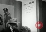 Standbild der Pro Football Hall of Fame Canton Ohio USA, 1963, aus Sekunde 35 historischem Filmmaterial Videoclip 65675030506
