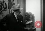 Standbild der Pro Football Hall of Fame Canton Ohio USA, 1963, aus Sekunde 37 historischem Filmmaterial Videoclip 65675030506