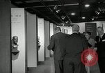 Standbild der Pro Football Hall of Fame Canton Ohio USA, 1963, aus Sekunde 45 historischem Filmmaterial Videoclip 65675030506