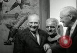 Standbild der Pro Football Hall of Fame Canton Ohio USA, 1963, aus Sekunde 55 historischem Filmmaterial Videoclip 65675030506
