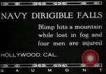 Image endommagé dirigeable Marine Hollywood California Laurel Canyon USA, 1920, de la seconde 7 séquences d'archives historiques vidéo 65675030509