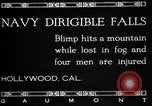 Image endommagé dirigeable Marine Hollywood California Laurel Canyon USA, 1920, de la seconde 9 séquences d'archives historiques vidéo 65675030509