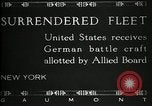 Standbild verzichtet deutschen Schiffe gezogene durch US Navy nach Ersten Weltkrieg New York United States USA, 1920, aus Sekunde 11 historischem Filmmaterial Videoclip 65675030510