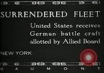 Standbild verzichtet deutschen Schiffe gezogene durch US Navy nach Ersten Weltkrieg New York United States USA, 1920, aus Sekunde 13 historischem Filmmaterial Videoclip 65675030510