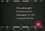 Standbild verzichtet deutschen Schiffe gezogene durch US Navy nach Ersten Weltkrieg New York United States USA, 1920, aus Sekunde 30 historischem Filmmaterial Videoclip 65675030510