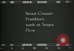 Standbild verzichtet deutschen Schiffe gezogene durch US Navy nach Ersten Weltkrieg New York United States USA, 1920, aus Sekunde 58 historischem Filmmaterial Videoclip 65675030510