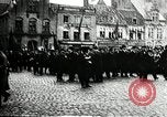 Standbild Präsident Raymond Poincaré Ieper Belgien, 1920, aus Sekunde 21 historischem Filmmaterial Videoclip 65675030511