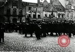 Standbild Präsident Raymond Poincaré Ieper Belgien, 1920, aus Sekunde 22 historischem Filmmaterial Videoclip 65675030511