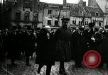 Standbild Präsident Raymond Poincaré Ieper Belgien, 1920, aus Sekunde 30 historischem Filmmaterial Videoclip 65675030511