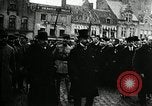 Standbild Präsident Raymond Poincaré Ieper Belgien, 1920, aus Sekunde 34 historischem Filmmaterial Videoclip 65675030511
