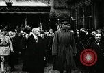 Standbild Präsident Raymond Poincaré Ieper Belgien, 1920, aus Sekunde 42 historischem Filmmaterial Videoclip 65675030511