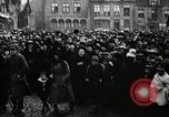 Standbild Präsident Raymond Poincaré Ieper Belgien, 1920, aus Sekunde 46 historischem Filmmaterial Videoclip 65675030511