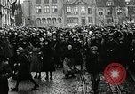 Standbild Präsident Raymond Poincaré Ieper Belgien, 1920, aus Sekunde 50 historischem Filmmaterial Videoclip 65675030511