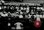 Standbild aviator Jim Mollison Roosevelt Field New York USA, 1932, aus Sekunde 58 historischem Filmmaterial Videoclip 65675030529