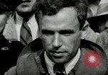 Standbild aviator Jim Mollison Roosevelt Field New York USA, 1932, aus Sekunde 60 historischem Filmmaterial Videoclip 65675030529