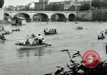 Standbild Wasser rennen Rom Italien, 1932, aus Sekunde 16 historischem Filmmaterial Videoclip 65675030536
