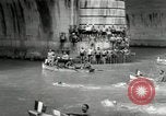 Standbild Wasser rennen Rom Italien, 1932, aus Sekunde 27 historischem Filmmaterial Videoclip 65675030536