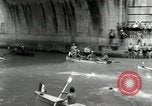 Standbild Wasser rennen Rom Italien, 1932, aus Sekunde 28 historischem Filmmaterial Videoclip 65675030536