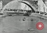 Standbild Wasser rennen Rom Italien, 1932, aus Sekunde 40 historischem Filmmaterial Videoclip 65675030536