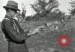 Standbild apple Pfropfen Techniken United States USA, 1916, aus Sekunde 49 historischem Filmmaterial Videoclip 65675030538