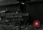 Standbild Most Mühle United States USA, 1916, aus Sekunde 22 historischem Filmmaterial Videoclip 65675030539