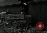 Standbild Most Mühle United States USA, 1916, aus Sekunde 23 historischem Filmmaterial Videoclip 65675030539