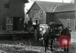 Standbild Most Mühle United States USA, 1916, aus Sekunde 37 historischem Filmmaterial Videoclip 65675030539