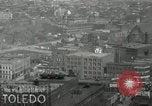 Standbild Innenstadtverkehr in Toledo Ohio Anfang des 20 Jahrhunderts Toledo Ohio USA, 1916, aus Sekunde 24 historischem Filmmaterial Videoclip 65675030541