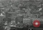 Standbild Innenstadtverkehr in Toledo Ohio Anfang des 20 Jahrhunderts Toledo Ohio USA, 1916, aus Sekunde 30 historischem Filmmaterial Videoclip 65675030541