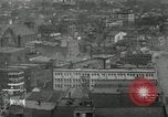Standbild Innenstadtverkehr in Toledo Ohio Anfang des 20 Jahrhunderts Toledo Ohio USA, 1916, aus Sekunde 32 historischem Filmmaterial Videoclip 65675030541