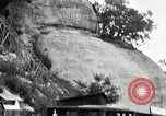 Immagine di Chimney Rock Park Chimney Rock North Carolina USA, 1924, secondo 29 filmato di repertorio 65675030548
