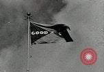 Standbild Goodyear Reifen Produktion Konferenz Akron Ohio USA, 1941, aus Sekunde 3 historischem Filmmaterial Videoclip 65675030561