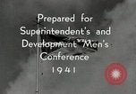 Standbild Goodyear Reifen Produktion Konferenz Akron Ohio USA, 1941, aus Sekunde 12 historischem Filmmaterial Videoclip 65675030561