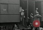 Standbild Goodyear Reifen Produktion Konferenz Akron Ohio USA, 1941, aus Sekunde 40 historischem Filmmaterial Videoclip 65675030561