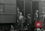 Standbild Goodyear Reifen Produktion Konferenz Akron Ohio USA, 1941, aus Sekunde 41 historischem Filmmaterial Videoclip 65675030561