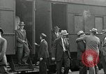 Standbild Goodyear Reifen Produktion Konferenz Akron Ohio USA, 1941, aus Sekunde 48 historischem Filmmaterial Videoclip 65675030561