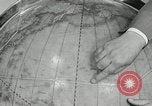 Image Goodyear Managers retourner Akron Ohio USA, 1941, de la seconde 22 séquences d'archives historiques vidéo 65675030563