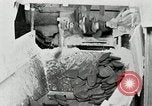 Standbild Goodyear Ferse herstellen Windsor Vermont USA, 1941, aus Sekunde 18 historischem Filmmaterial Videoclip 65675030565