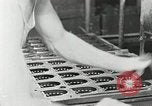 Standbild Goodyear Ferse herstellen Windsor Vermont USA, 1941, aus Sekunde 41 historischem Filmmaterial Videoclip 65675030565