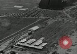 Standbild Goodyear Flugzeugteile Anlage Akron Ohio USA, 1941, aus Sekunde 20 historischem Filmmaterial Videoclip 65675030567