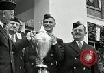 Standbild kanadischen Veterans Parade Toronto Ontario Kanada, 1941, aus Sekunde 16 historischem Filmmaterial Videoclip 65675030568