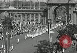 Standbild kanadischen Veterans Parade Toronto Ontario Kanada, 1941, aus Sekunde 20 historischem Filmmaterial Videoclip 65675030568