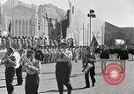 Standbild kanadischen Veterans Parade Toronto Ontario Kanada, 1941, aus Sekunde 25 historischem Filmmaterial Videoclip 65675030568